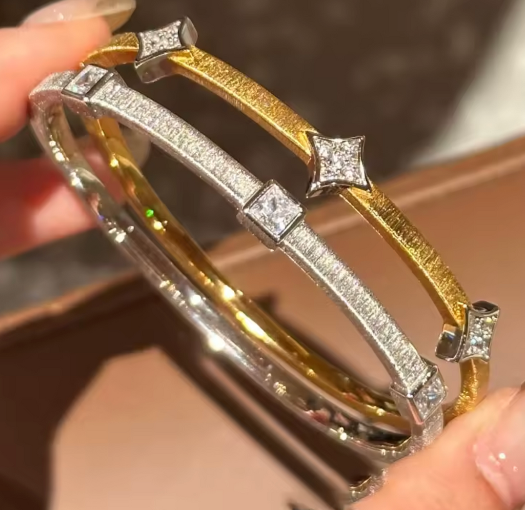 Single Zircon Luxury Bangle Bracelet for Women