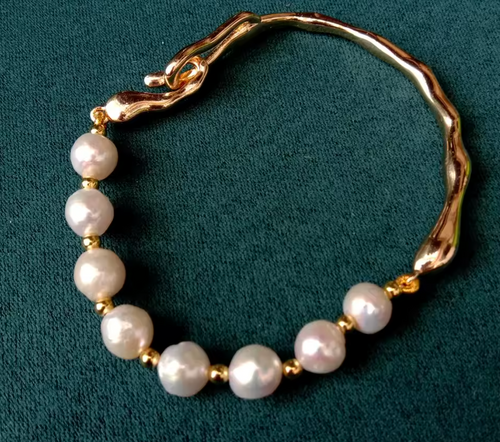 7–8mm Freshwater Cultured White Pearl Bracelet