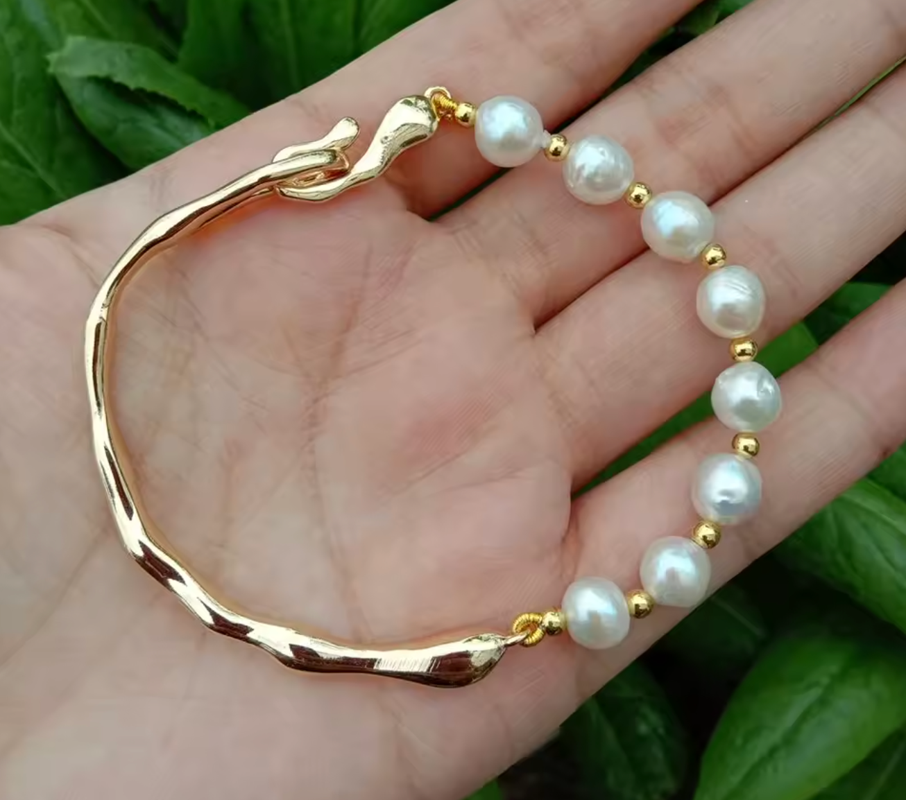 7–8mm Freshwater Cultured White Pearl Bracelet
