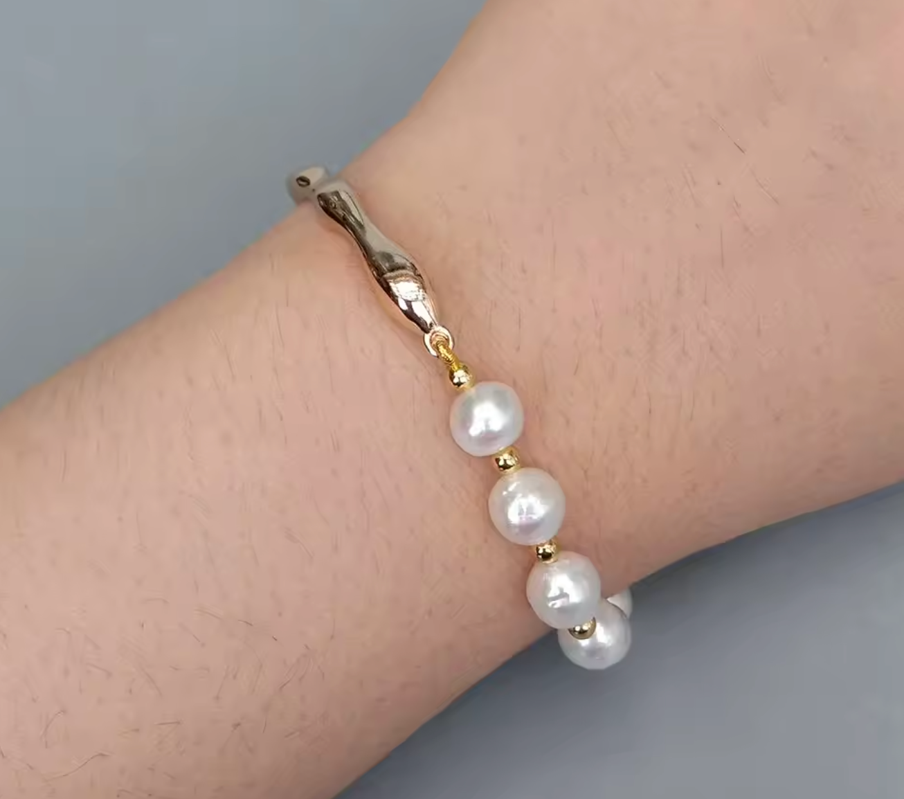 7–8mm Freshwater Cultured White Pearl Bracelet