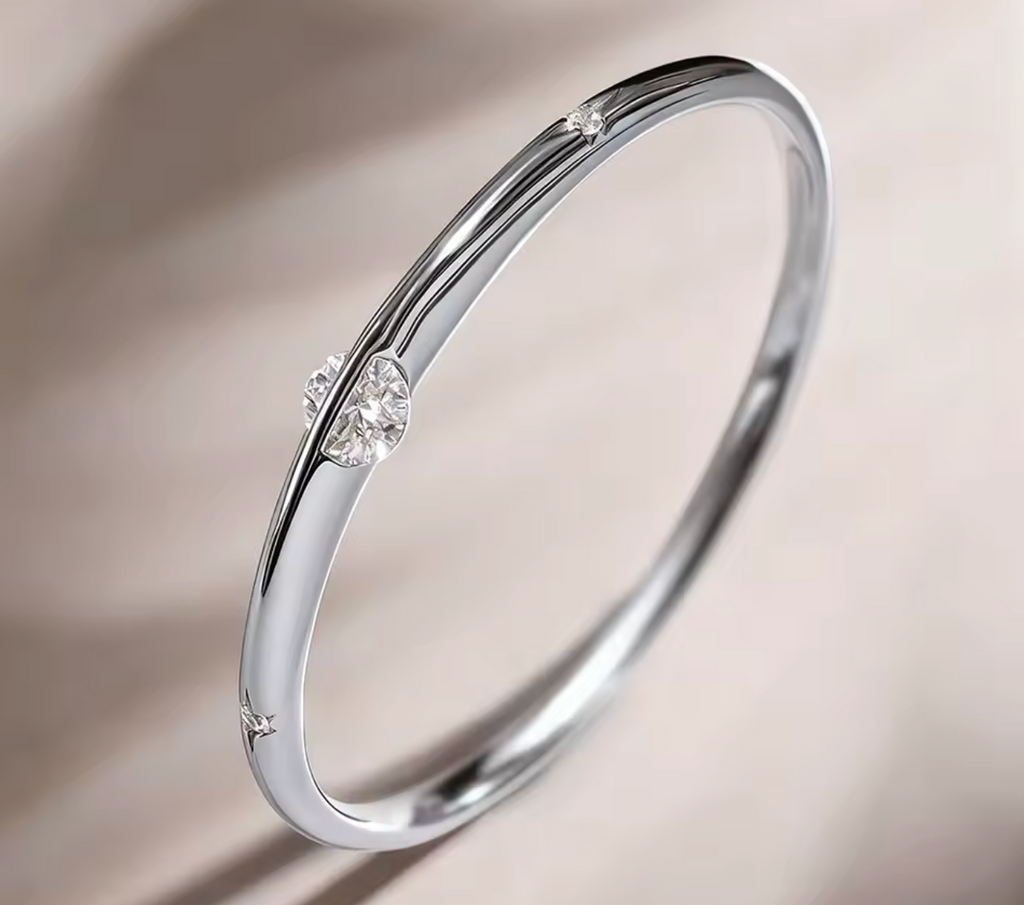 Solitaire Bangle Bracelet for Women